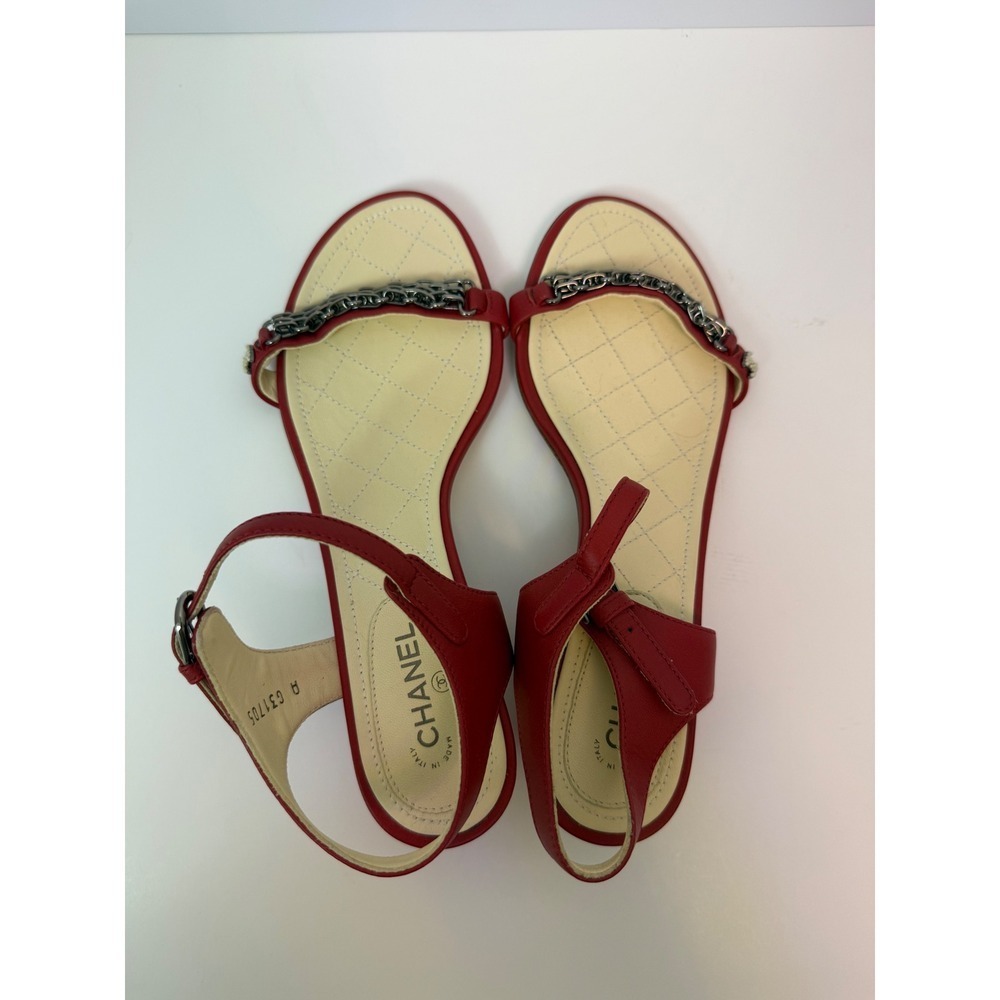 Chanel Red Leather Chain Link Pearl CC Logo Block Heel Sandals G31705 Size 37